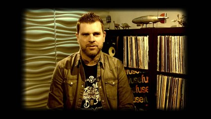 All Hail the Yeti on His Favorite Dive Bar