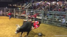 SUPER JARIPEO RANCHERO EXTREMO ESCAPADE PLAZA VALIENTES JINETES PROFESIONALES MONTAN TOROS SALVAJOTES ABRIL 2016