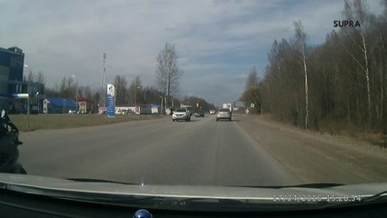 Motorcycle Crash With Near Miss to Oncoming Traffic