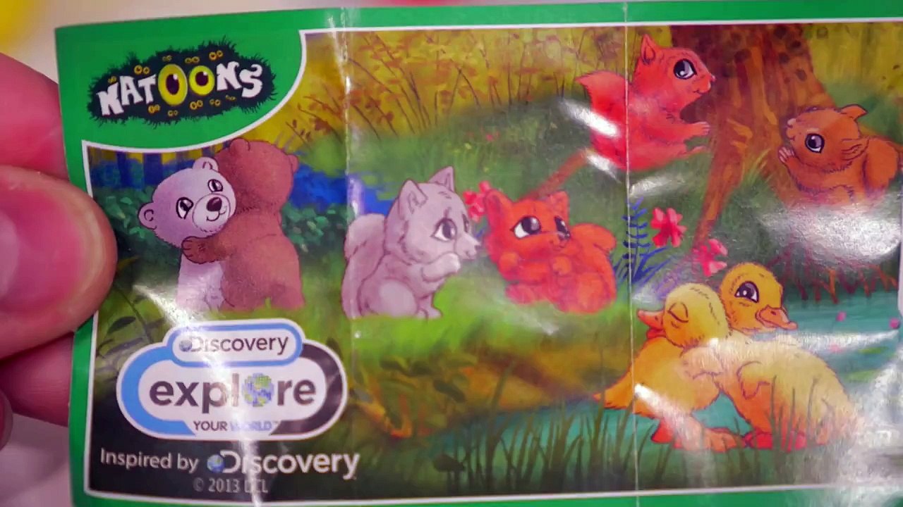 [OEUF] Kinder Surprise Maxi Batman & 4 Kinder Surprise Unboxing Kinder Surprise Maxi Batma