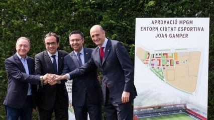 El consejero Rull y el alcalde Antoni Poveda visitan las obras de St. Joan Despí