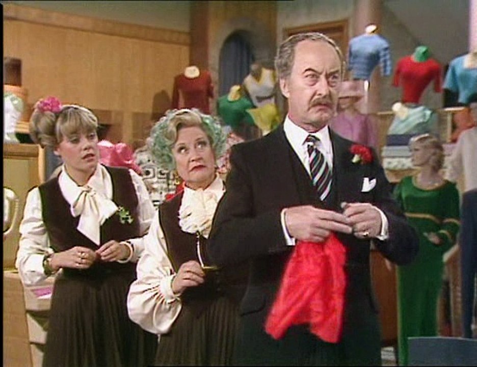 Are You Being Served S07e07 @ The Agent