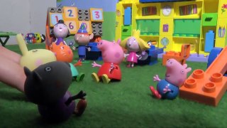 Peppa Pig Premier Jour d'Ecole ♥ L'Aventure commence ♥ Peppa Pig First Day of School