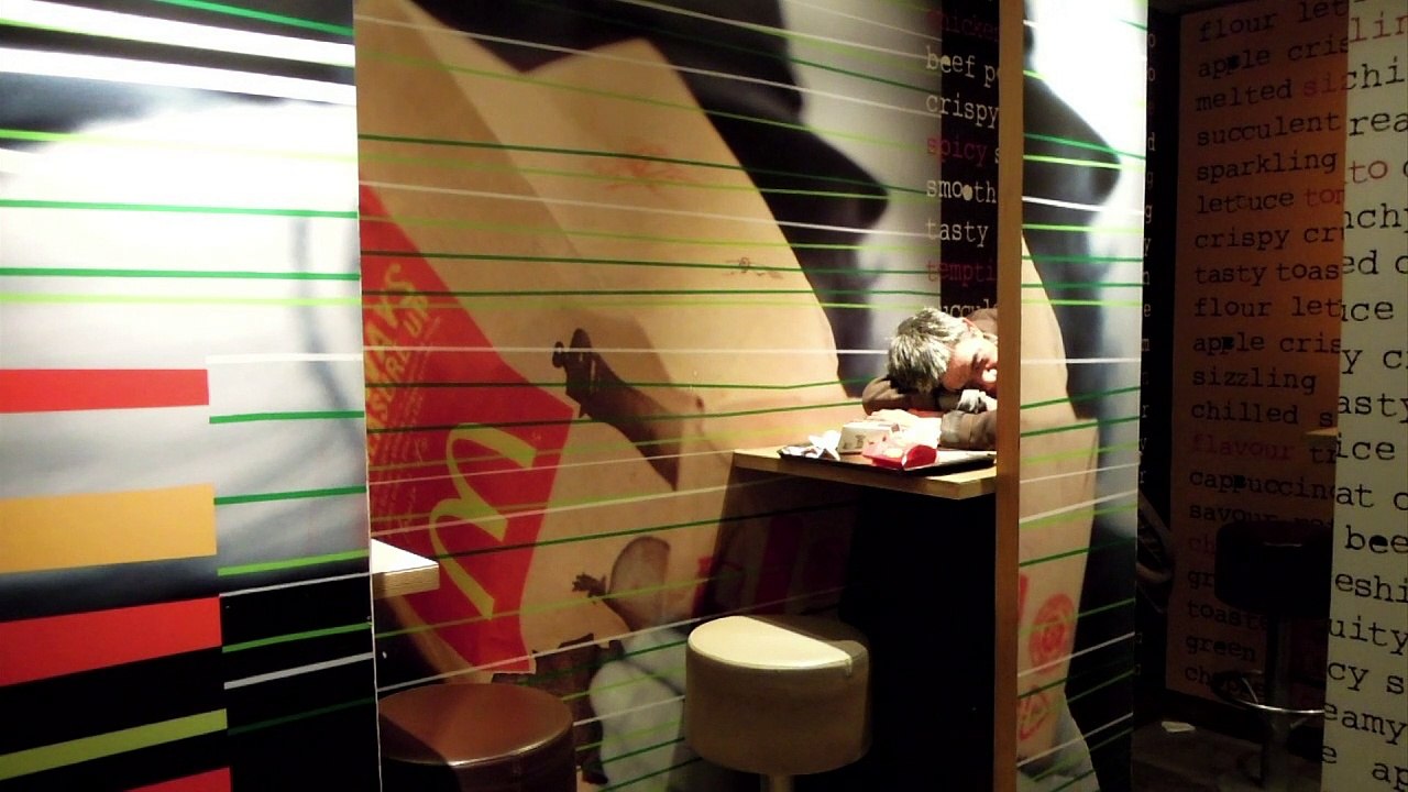 Teures Hongkong: Obdachlos trotz Job