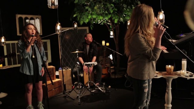 Sabrina Carpenter - Middle of Starting Over - Disney Playlist Sessions - YouTube_2