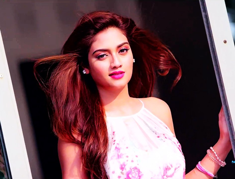 Aaj Amaye  - Power - পাওয়ার - Jeet,Nusrat 2016