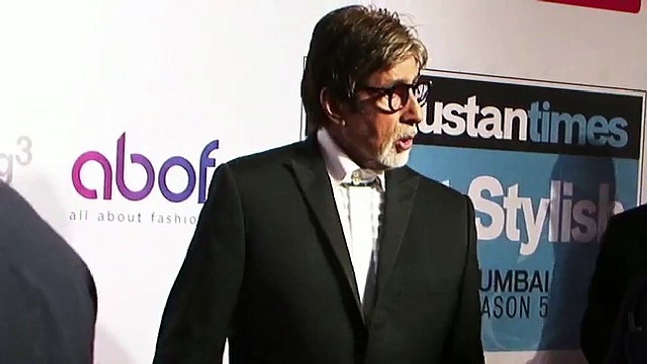 Bollywood Movie ‘PINK’ first look!_ Thriller Movie ‘Pink’_ Big B look in PINK