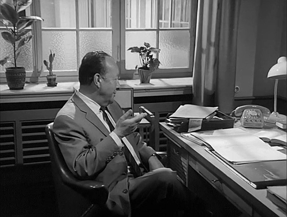 Der Kommissar E06 - Die Pistole Im Park