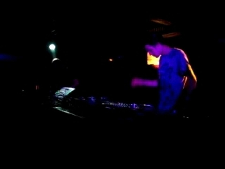Warp @ Batofar