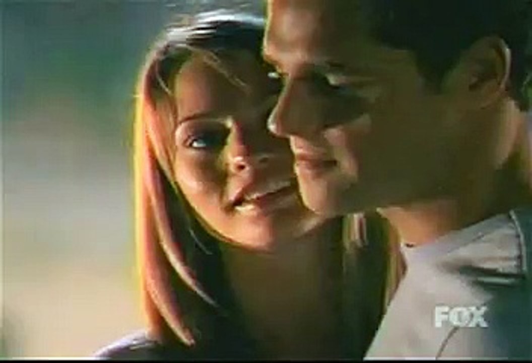 Cameron Richardson and Elisabeth Harnois Point Pleasant 1