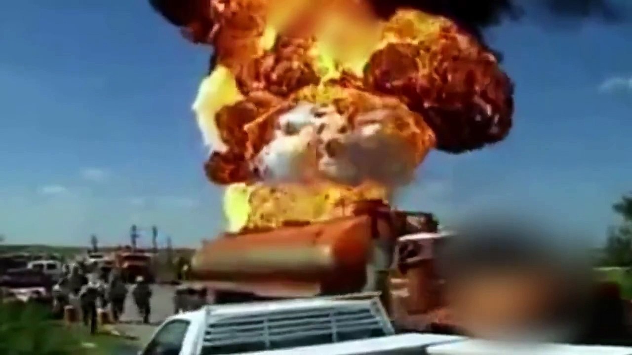Dangerous Accident collection all over world with funny people-reuploaded