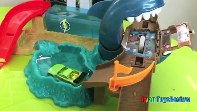 Color Changers Hot Wheels Color Shifters Shark Attack Disney Cars Toys McQueen Ryan ToysReview