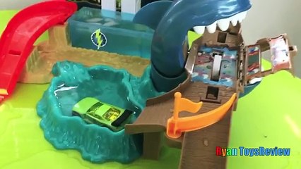 Color Changers Hot Wheels Color Shifters Shark Attack Disney Cars Toys McQueen Ryan ToysReview