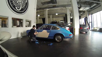 69 Porsche 911 Unwrap