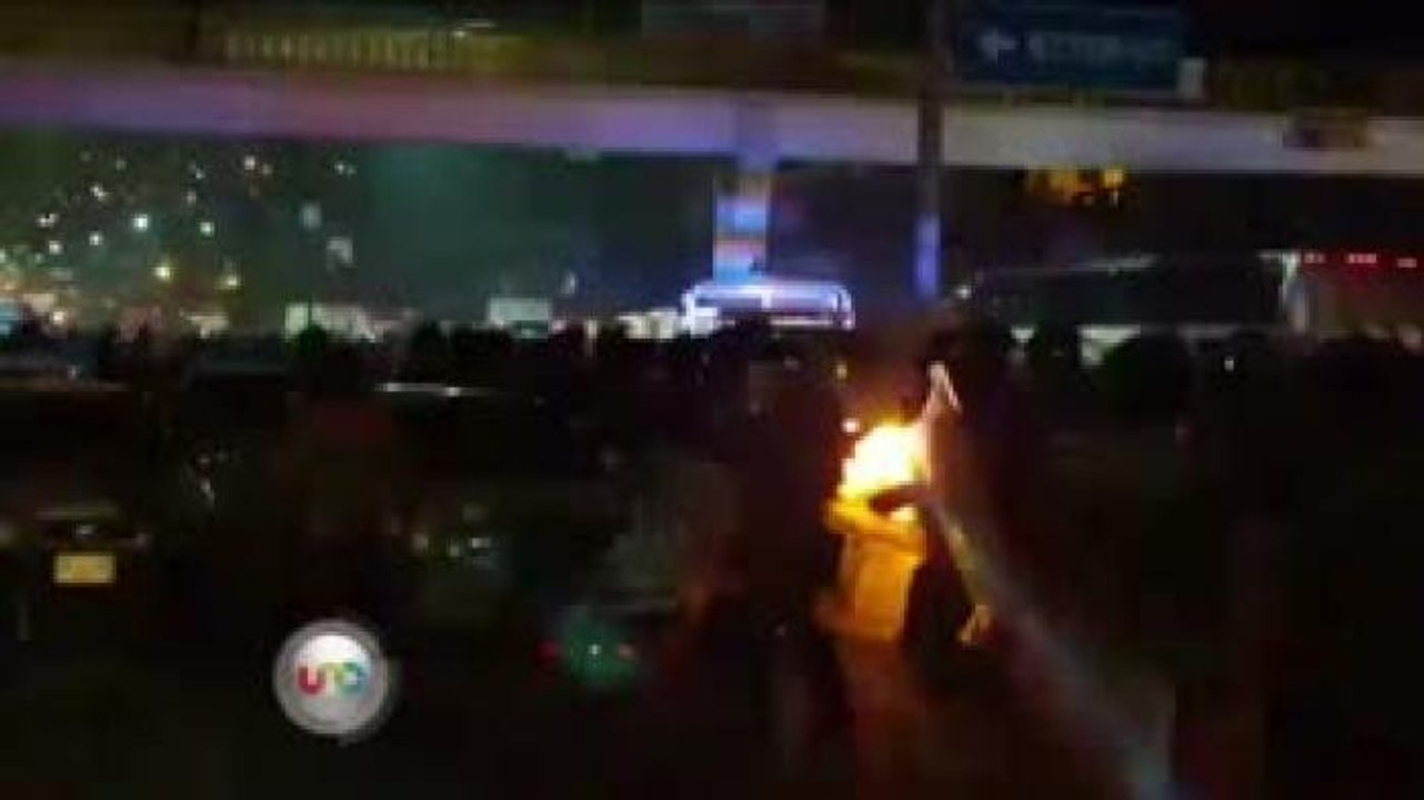 Van 73 detenidos por desalojo en Autopista del Sol