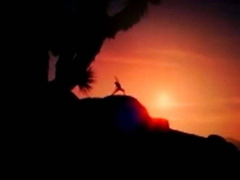 écoute et regarde l'exploi