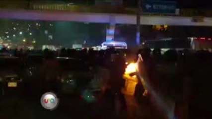 Van 73 detenidos por desalojo en Autopista del Sol
