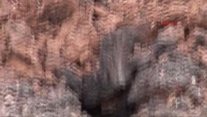 Kilis'te Boş Araziye Roketatar Mermisi Düştü -ek