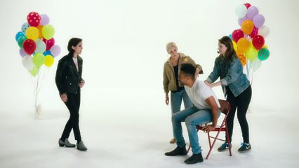 Tegan and Sara - Boyfriend [OFFICIAL MUSIC VIDEO]