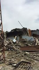 Yüksekova'da birçok ev zarar gördü