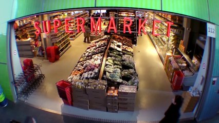 Quand un rappeur n'a presque plus de batterie sur son téléphone...