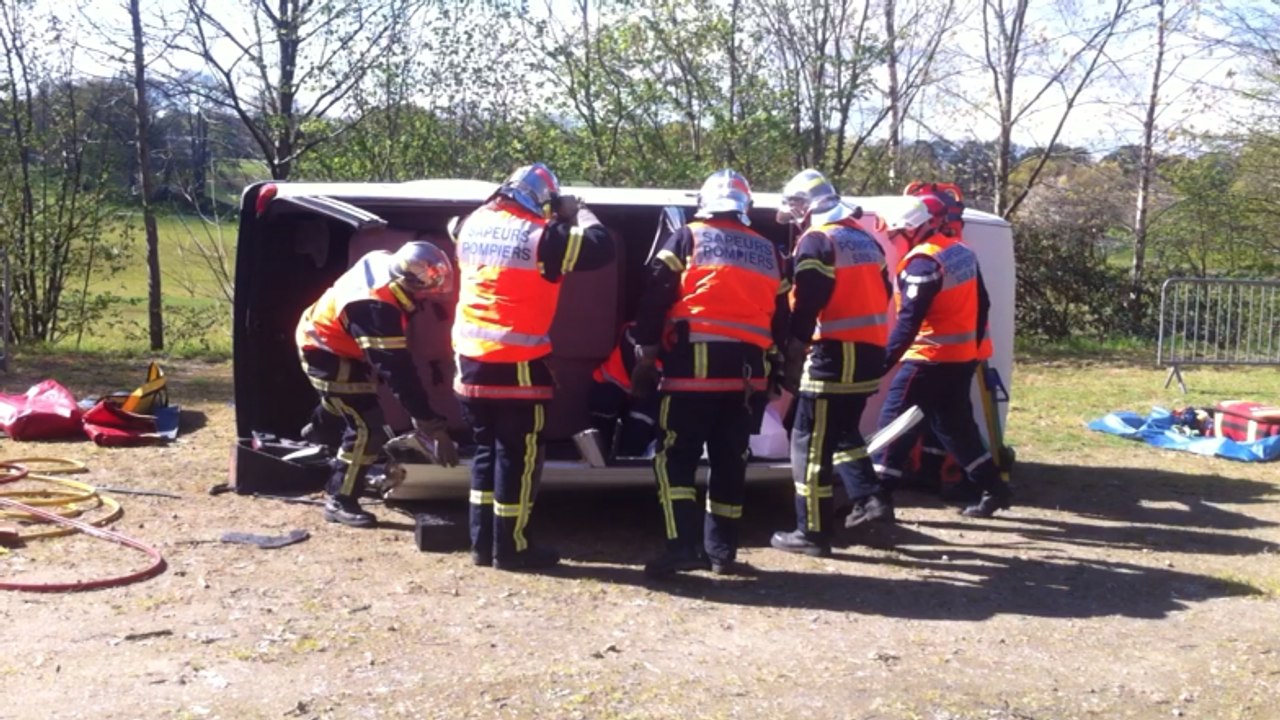 Les pompiers démontrent leur savoir-faire