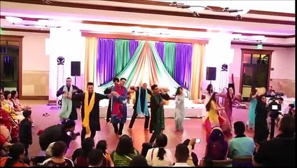 Boys vs Girls mehndi dance