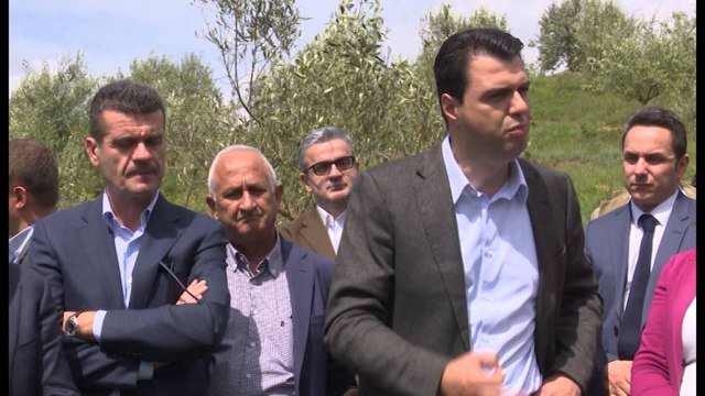 KRYETARI I OPOZITES BASHA PREMTON NE VORE ULJEN E TAKSAVE DHE ÇMIMIN E ENERGJISE LAJM