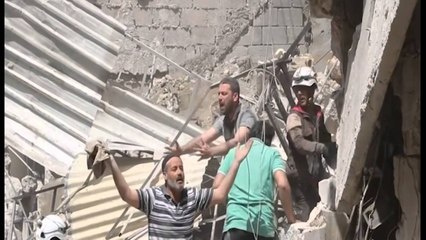 QEVERIA SIRIANE PRANOI VENDOSJEN E NJE ARMEPUSHIMI TE PJESSHEM ME GRUPET REBELE LAJM