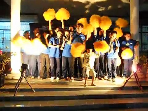 Công ty chuyên may áo thun , số lượng từ ít đến nhiều , giá rẻ