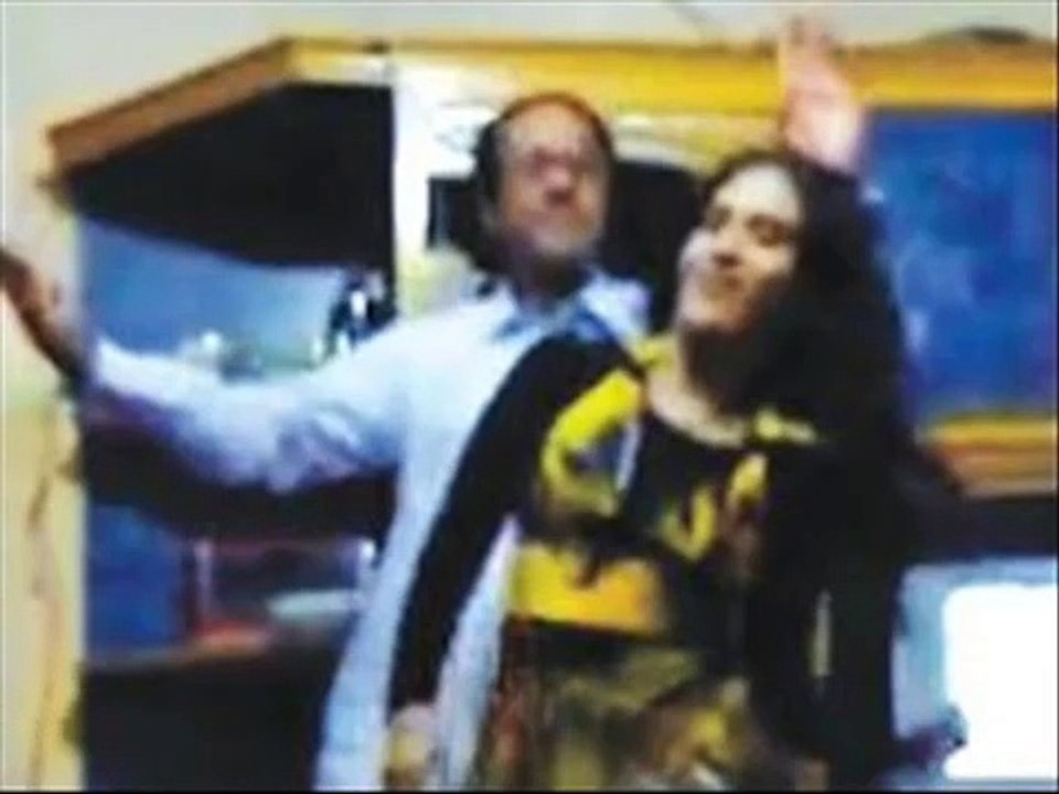 Dancing civil judge resigned