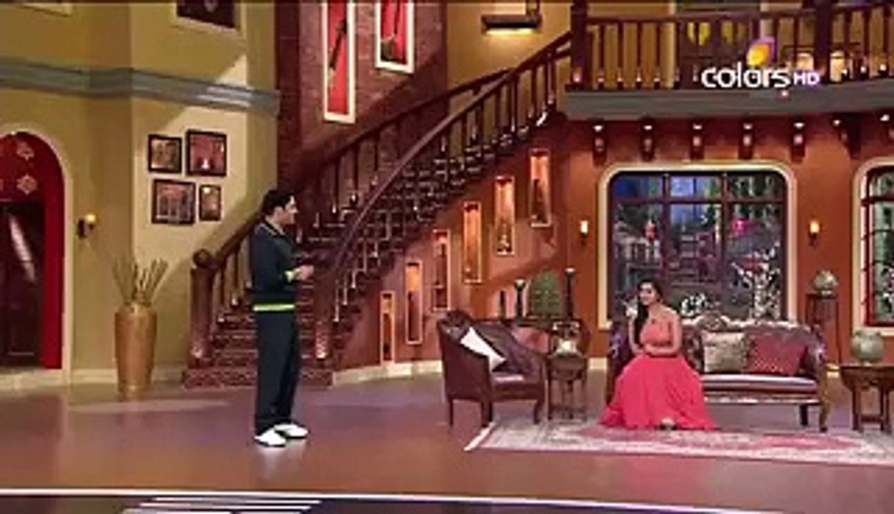 Watch How Sania Mirza Feels When Pakistani Calls Her BHABHI When She Is Wearing Mini SKIRTS