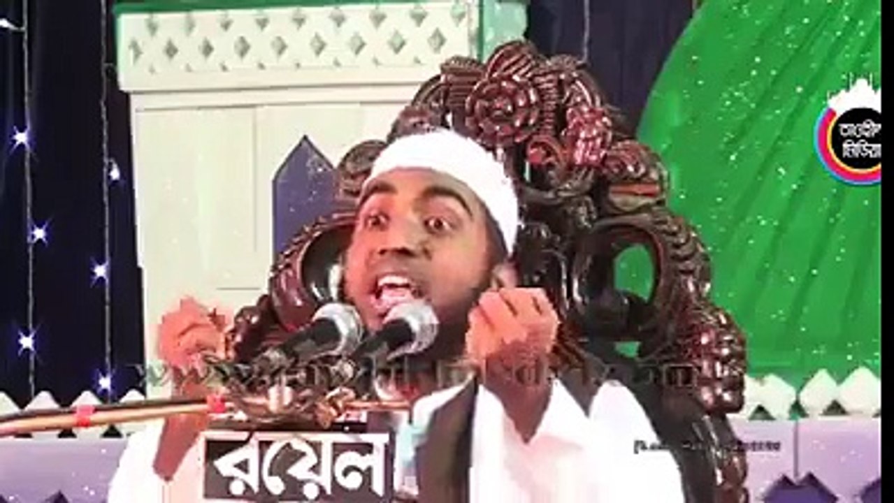 এই প্রথম কোন হুজুরের ডায়েলগ এত্ত বেশি ভাল্লাগসে.