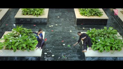 Chugliyaan Song Once Upon A Time In Mumbaai Dobaara - Akshay Kumar, Imran Khan, Sonakshi Sinha