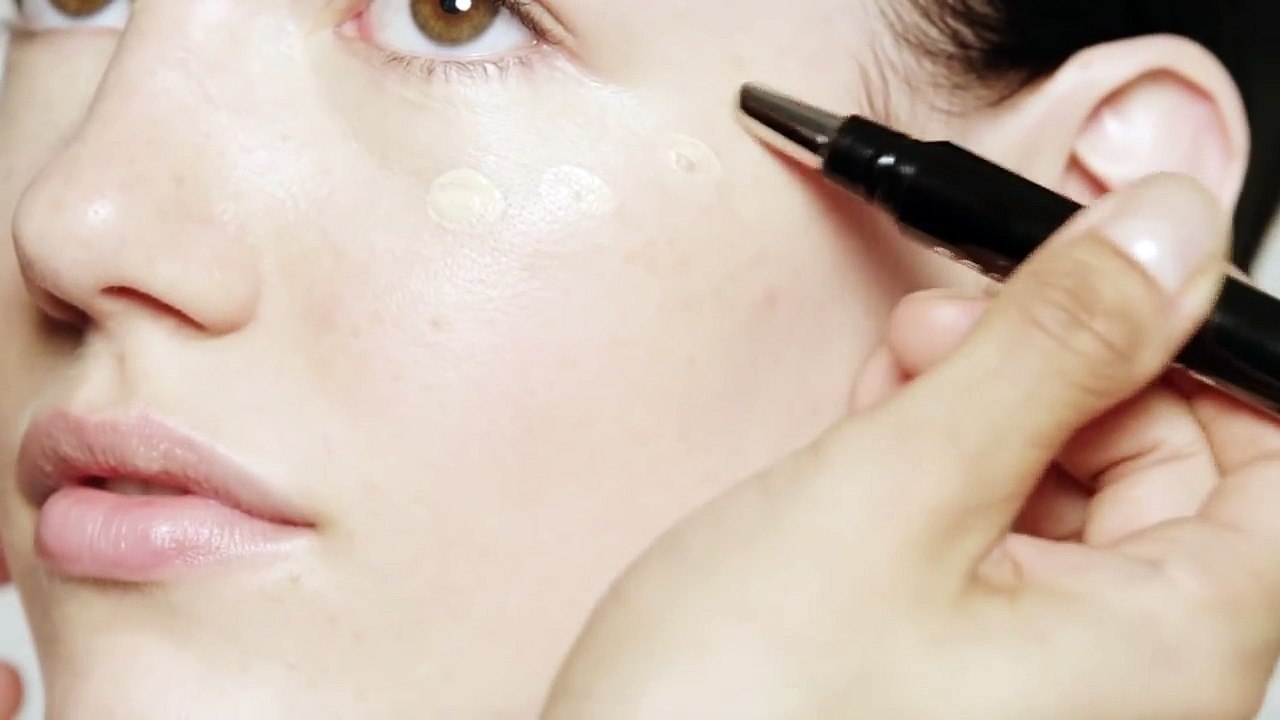 How to Get The Dreamer Makeup Look by Marc Jaco...