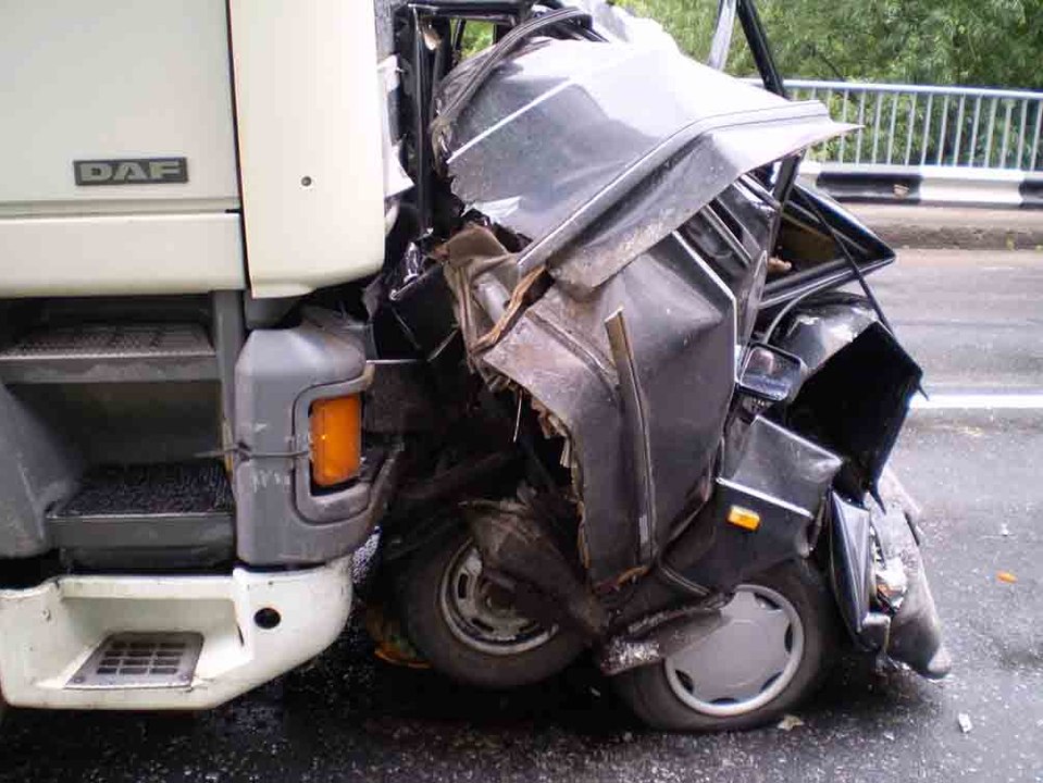 Самые жёсткие и страшные аварии 2016 . Не для слабо нервных!!!