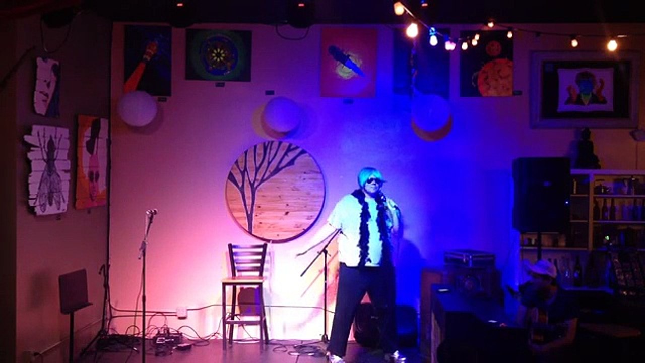 Gimme More (Britney Spears Cover) (Live @ Sleeping Moon Cafe)