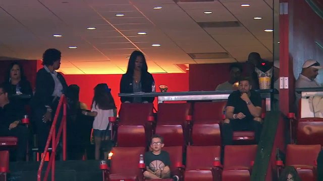 Scottie Pippen Surprises Michael Jordan