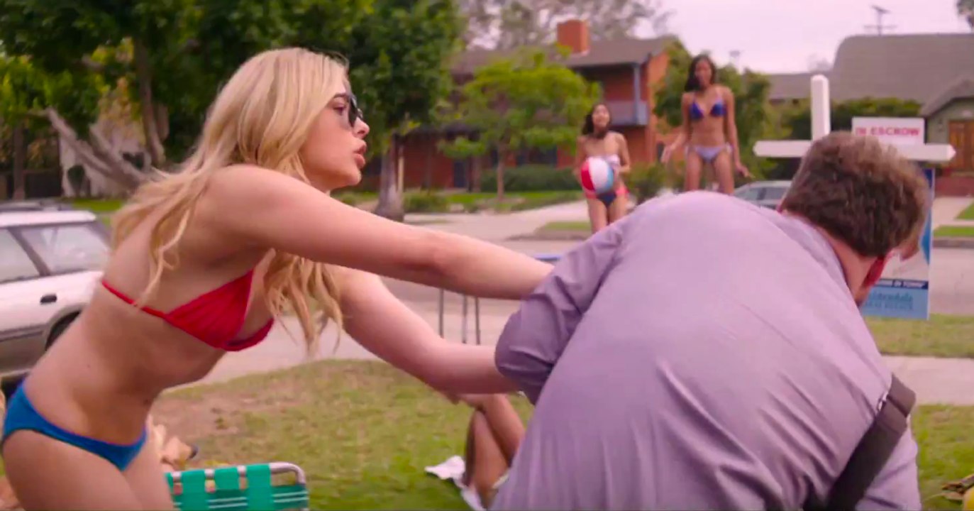 NEIGHBORS 2: Sorority Rising - Movie Clip - Bik...