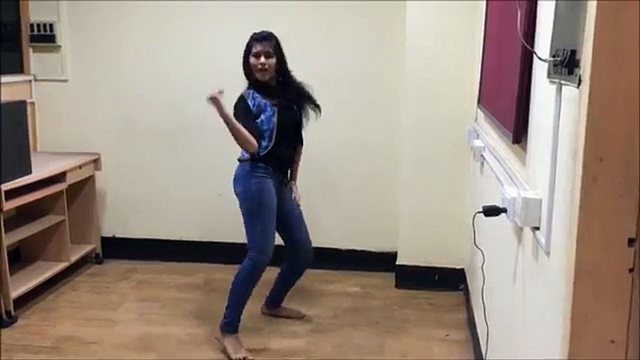 HIGH HEELS TE NACHE - GIRL DANCING - CHOREOGRAPHY