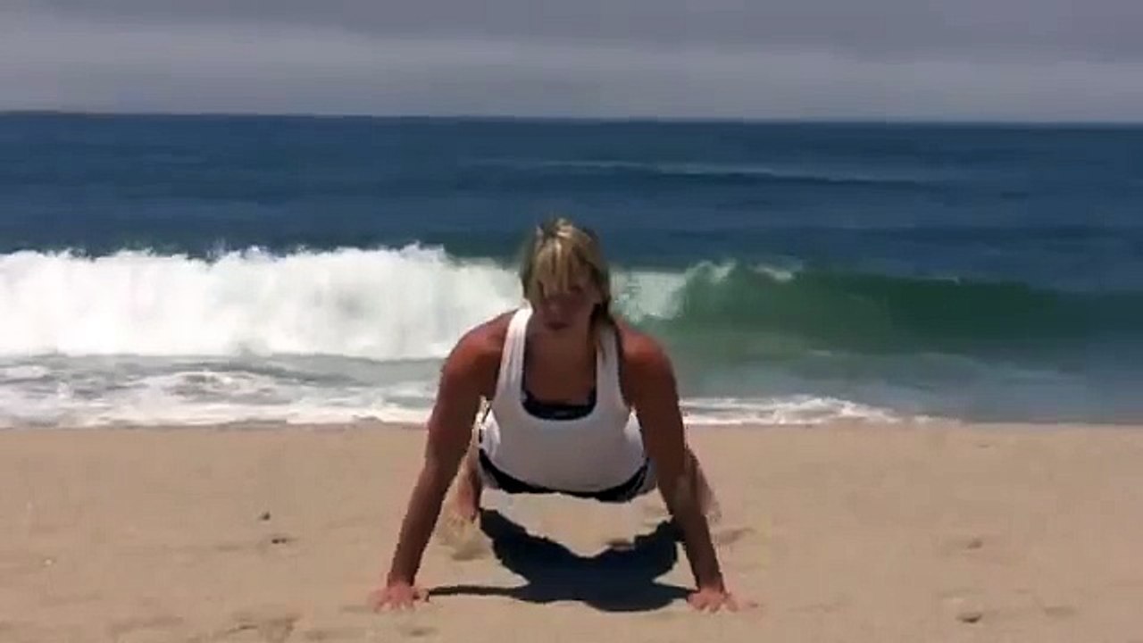 Dive bomber push ups