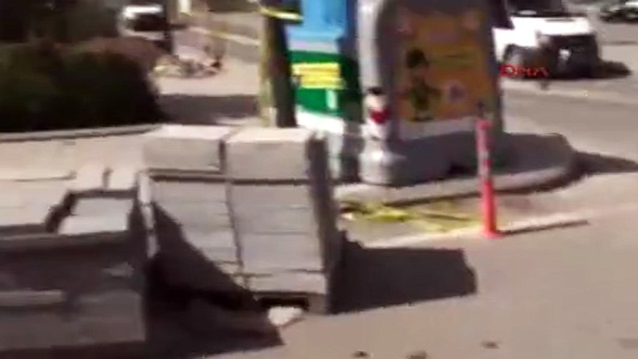 Emniyet Müdürlüğü'ne terörist saldırısı 6'sı polis 9 yaralı