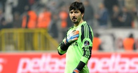 Tolga'ya Kızan Beşiktaşlı Taraftar: Neden Yanımıza Gelmiyorsun, Utanmaz Adam