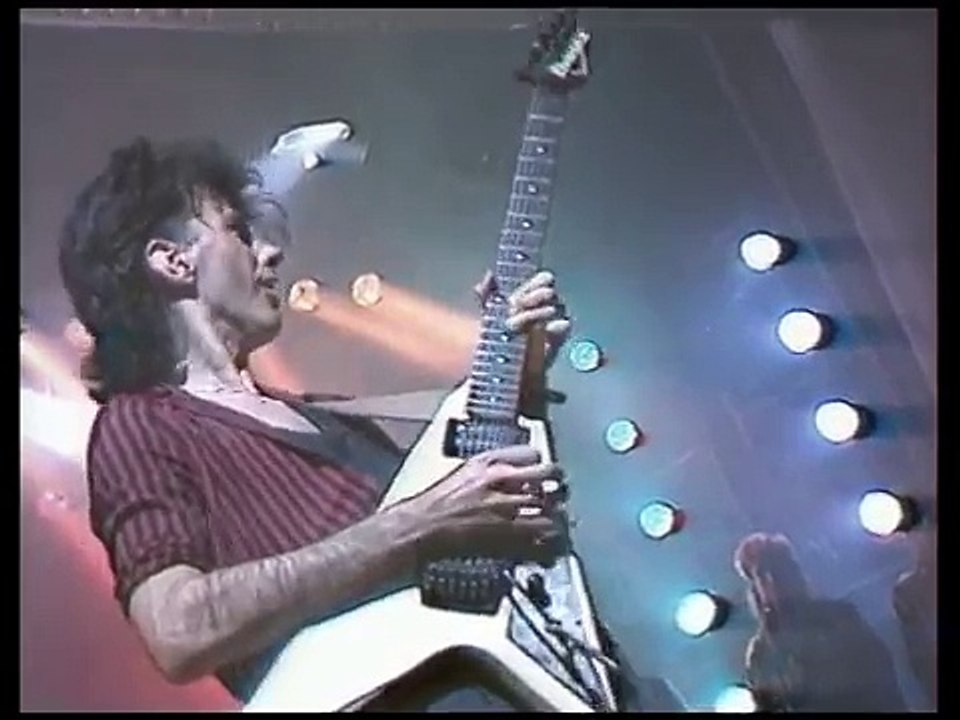 Johnny Hallyday - Aimer Vivre. - YouTube (360p)