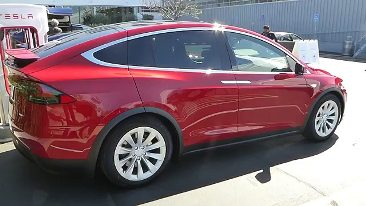 Tesla Model X processo de fabrico