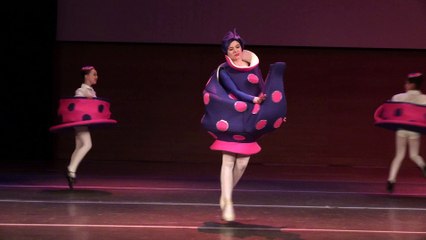 Taniec filiżanek-Studio Baletowe Laili Arifuliny