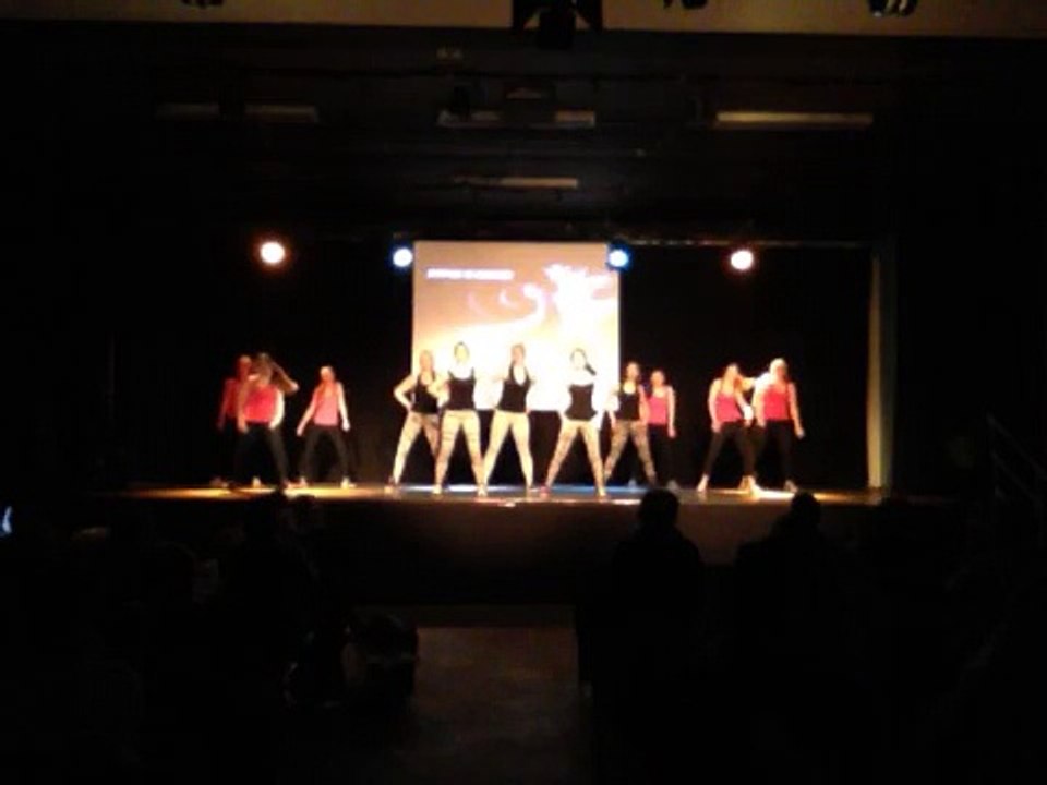 Makeba spectacle Roeulx