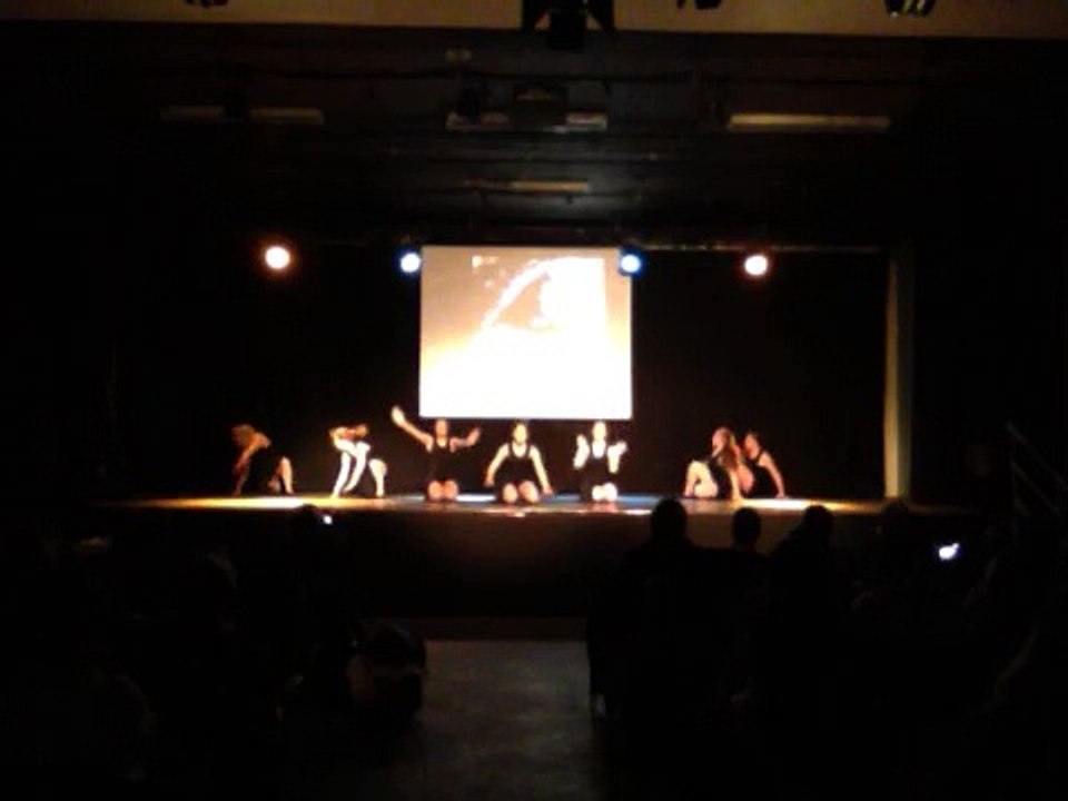 See fire spectacle Roeulx