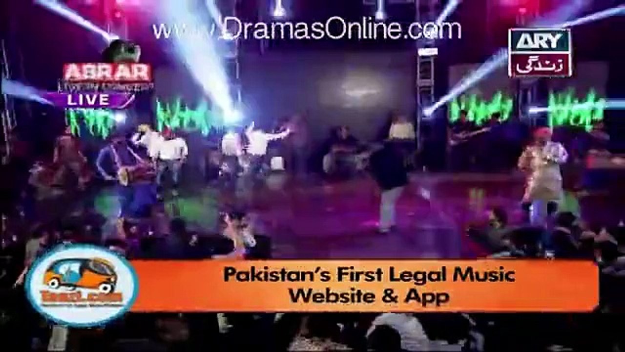 Abrar Ul Haq & Neelum Muneer Performs