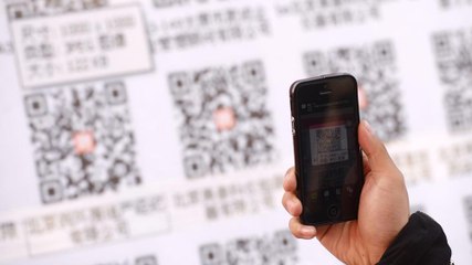 Messaging apps: The future of news - Listening Post (Feature)